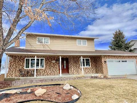 3860 E 20th St, Casper, WY 82609 photo 1