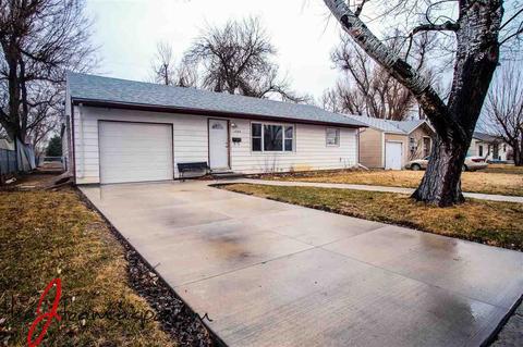 1344 S Pine St, Casper, WY 82601 photo 1