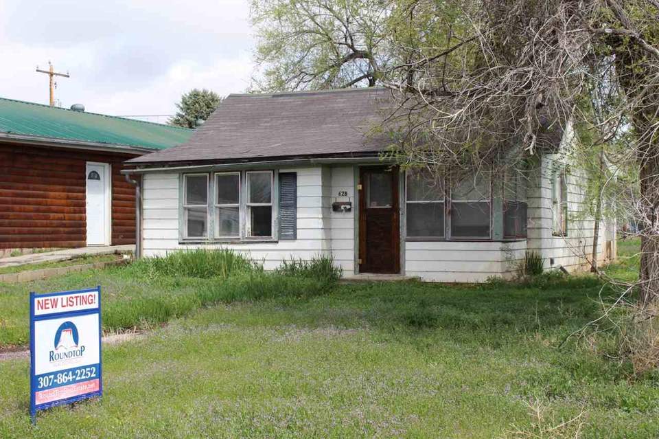 628 Big Horn St, Thermopolis, WY 82443 Movoto