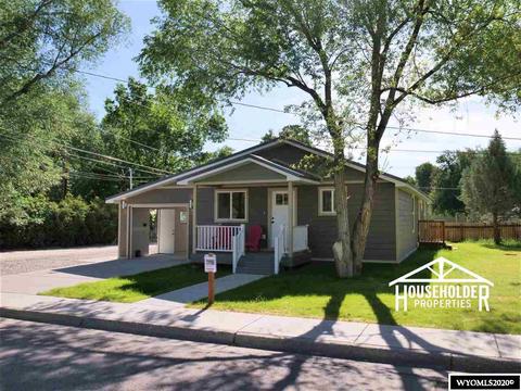 744 N 2nd St Lander Wy 82520 21 Photos Mls 20203887 Movoto