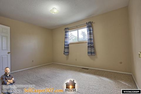 690 E 18th St, Casper, WY 82601 photo 10