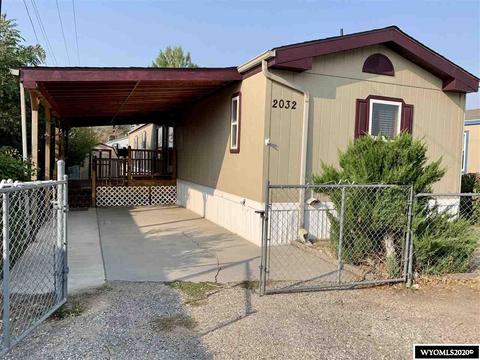 2032 E 1st St Ln, Casper, WY 82609 photo 1