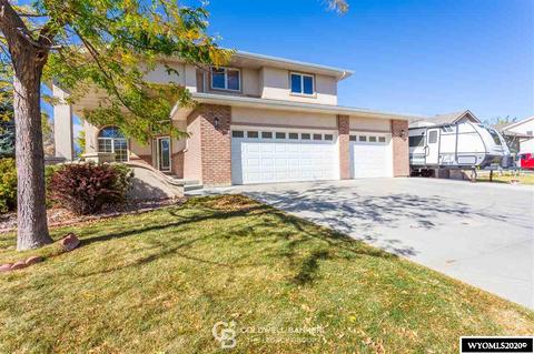 2030 Cornwall St, Casper, WY 82609 photo 1