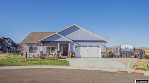 125 Roaring Fork Ct, Lander, WY 82520 photo 1