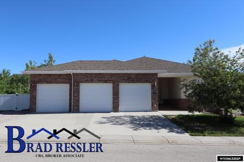 4540 E 22 St, Casper, WY 82609 photo 1
