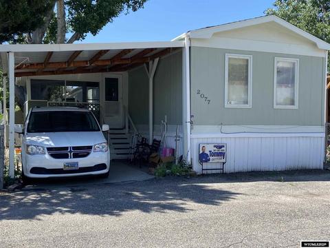 2077 E 1st St, Casper, WY 82609 photo 1