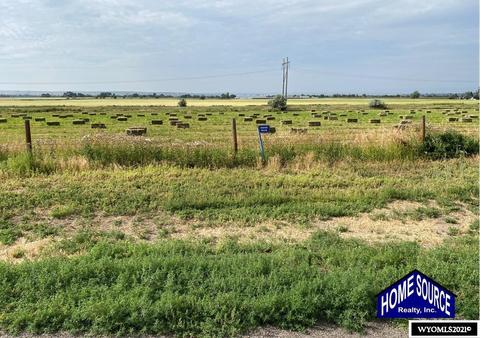 2155 Riverview Rd, Riverton, WY 82501