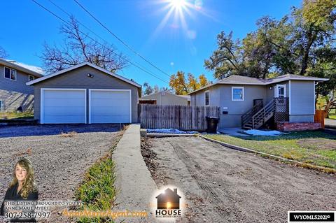 1001 E 8th, Casper, WY 82601 photo 1