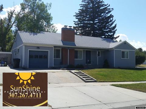 409 E 13th St, Casper, WY 82601 photo 1