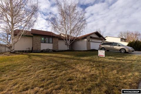 4931 E 19th St, Casper, WY 82609 photo 1