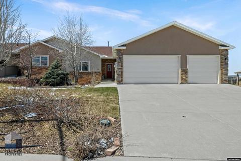 3031 E 18th St, Casper, WY 82609 photo 1