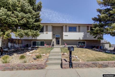 4120 E 8th St, Casper, WY 82609 photo 1