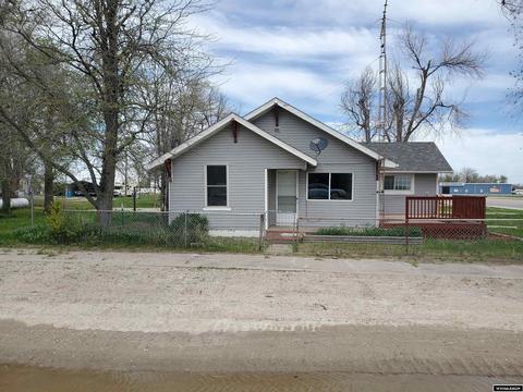 110 Main St, Yoder, WY 82244 photo 1