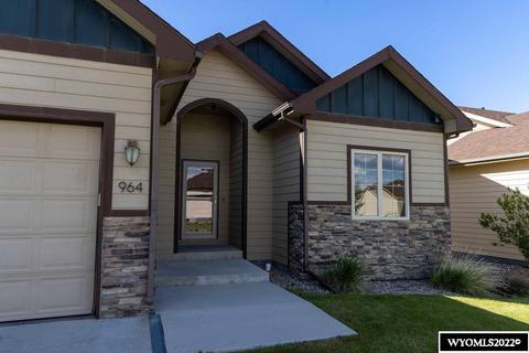 964 Cornwall, Casper, WY 82609 photo 1