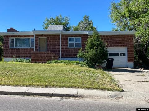 2323 E 4th St, Casper, WY 82609 photo 1