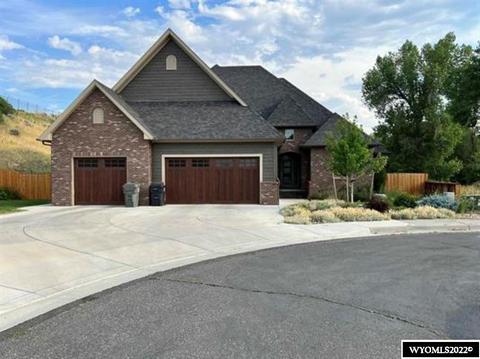 270 River Pl, Lander, WY 82520 photo 1