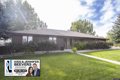 4811 E 19th St, Casper, WY 82609 photo 1