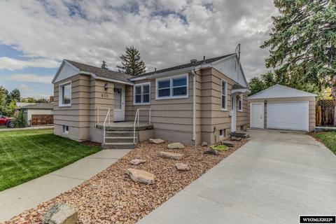 819 E 13th St, Casper, WY 82601 photo 1