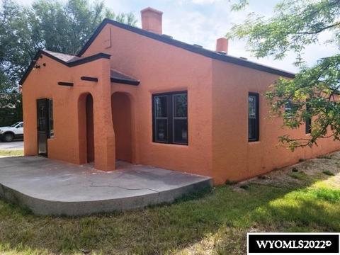 211 E 2nd Ave, Yoder, WY 82244 photo 1