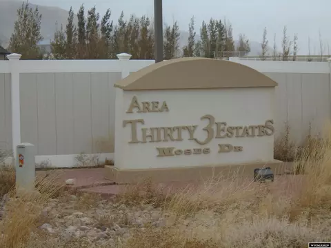 22 Moses Dr, Rock Springs, WY 82901