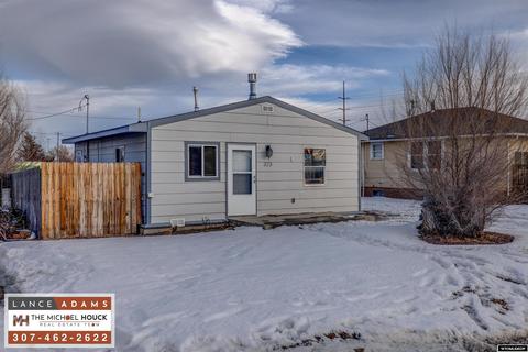 323 S 5th Ave, Mills, WY 82604 photo 1