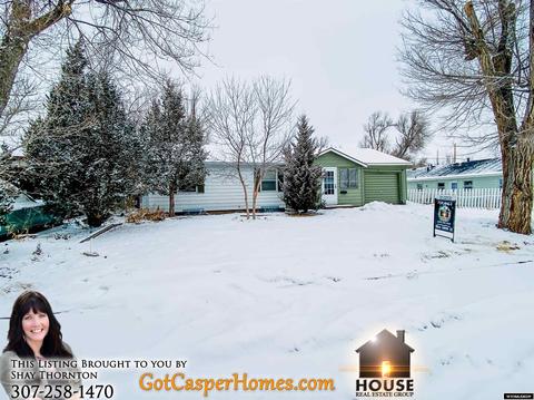 524 Pineview Pl, Casper, WY 82609 photo 1