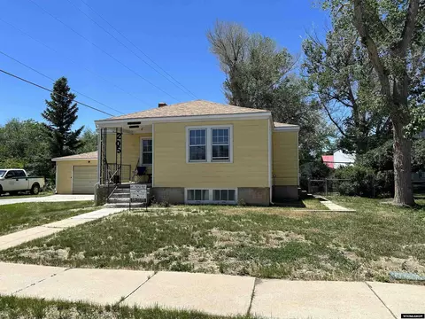 205 N 6th St, Sinclair, WY 82334 photo 1