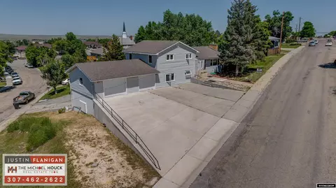 2322 E 3rd, Casper, WY 82609 photo 1