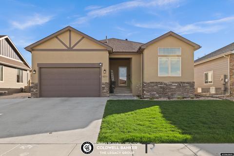 5213 Henning Loop, Casper, WY 82609 photo 1