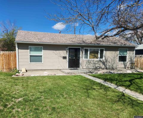 306 Junco, Casper, WY 82609 photo 1