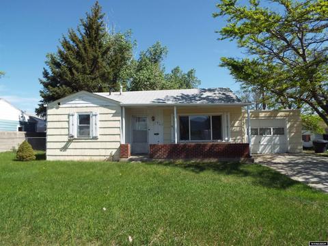 814 E 17th St, Casper, WY 82601 photo 1