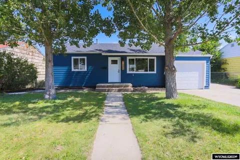 1405 Pine St, Casper, WY 82604 photo 1