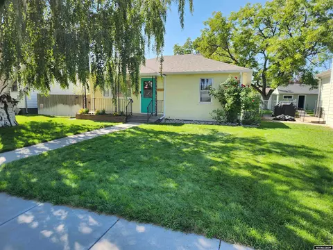 2234 E St, Torrington, WY 82240 photo 1