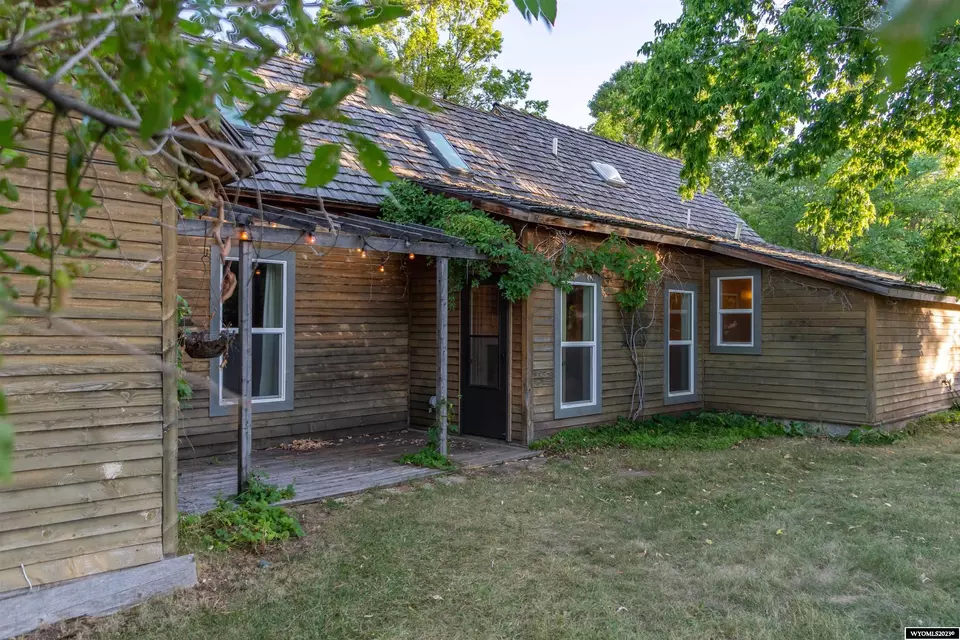 724 Washakie St, Lander, WY 82520 50 Photos Movoto