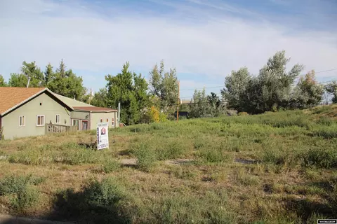 634 E 14th St, Casper, WY 82601 photo 1