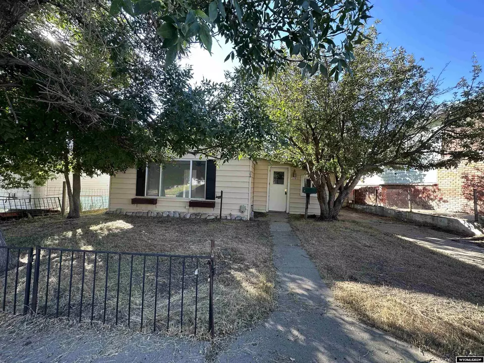 308 E Buffalo St, Rawlins, WY 82301 15 Photos Movoto