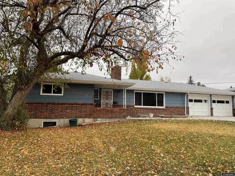 2715 E 5th St, Casper, WY 82609 photo 1