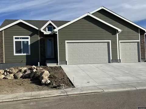 3679 Red Wolf Dr, Casper, WY 82604 photo 1