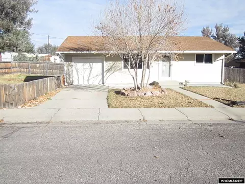 1050 E 22nd, Casper, WY 82609 photo 1