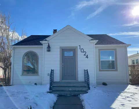 Rock Springs, WY Homes with 2 Baths For Sale - Movoto