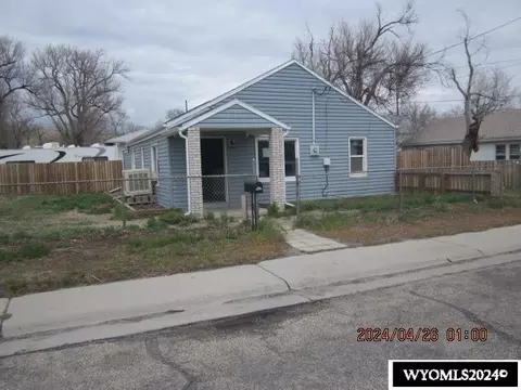 104 E L St, Casper, WY 82601 photo 1