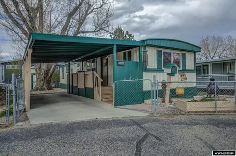 2044 E 1st St, Casper, WY 82609 photo 1