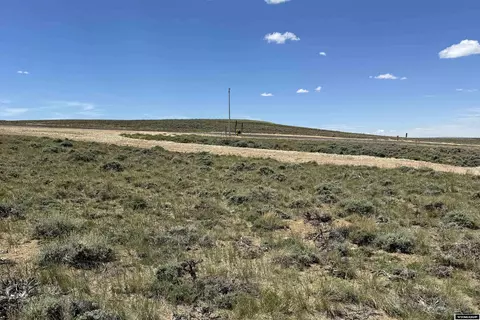 233 Airport Ave, Saratoga, WY 82331