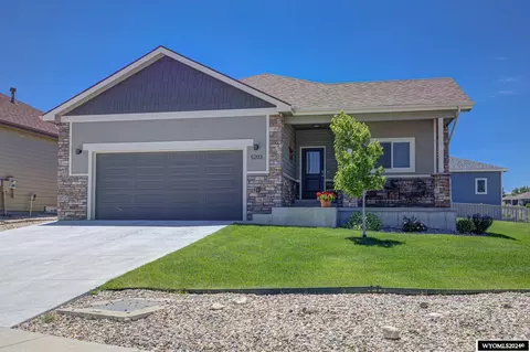 5203 Henning Loop, Casper, WY 82609 photo 1