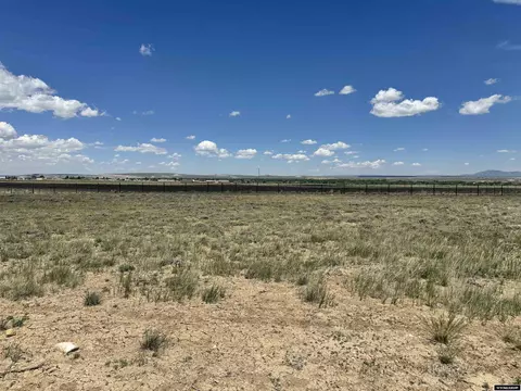 234 Airport Ave, Saratoga, WY 82331