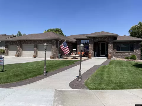 4530 E 23rd St, Casper, WY 82609 photo 1