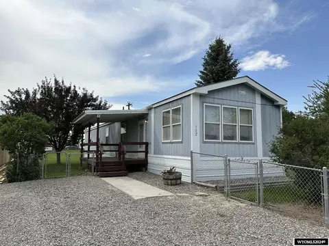 302 S Main St, Riverton, WY 82501 photo 1