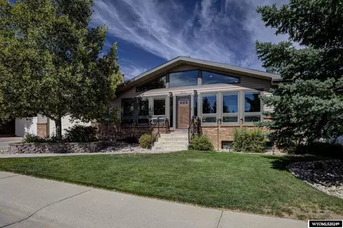 5010 E 18th St, Casper, WY 82609 photo 1