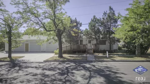 1905 E 3rd St, Casper, WY 82601 photo 1