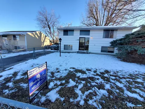 1845 E 15th St, Casper, WY 82601 photo 1